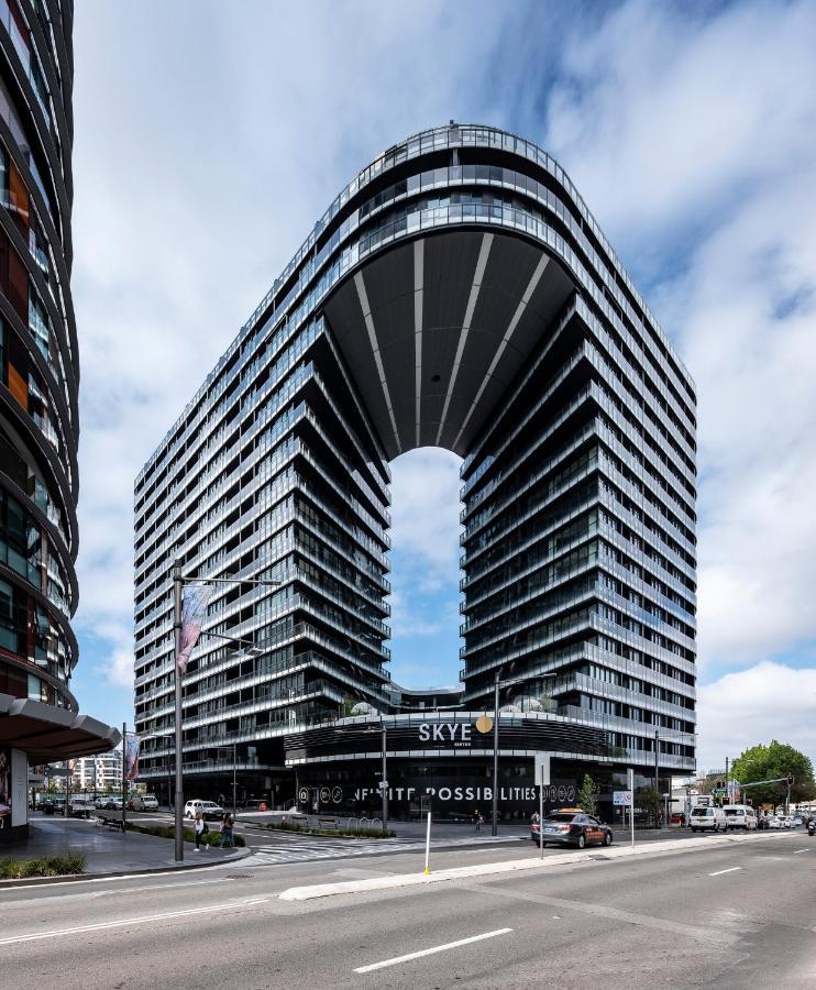 One Global Resorts Green Square Sydney Exteriör bild Skyline